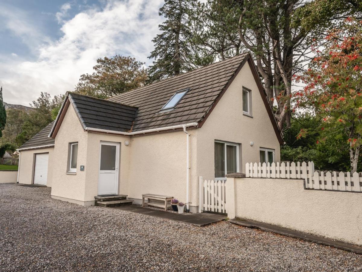 The Cottage At Corriness House Achnasheen Exteriör bild